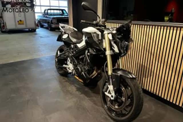 BMW F 800 R (2015) thumbnail 3