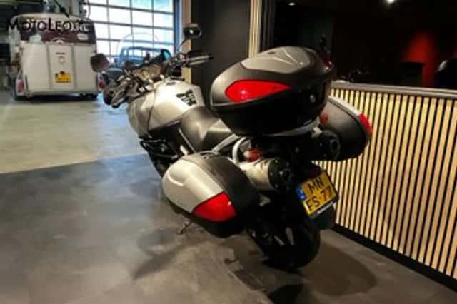 Suzuki V-Strom (2005) thumbnail 6