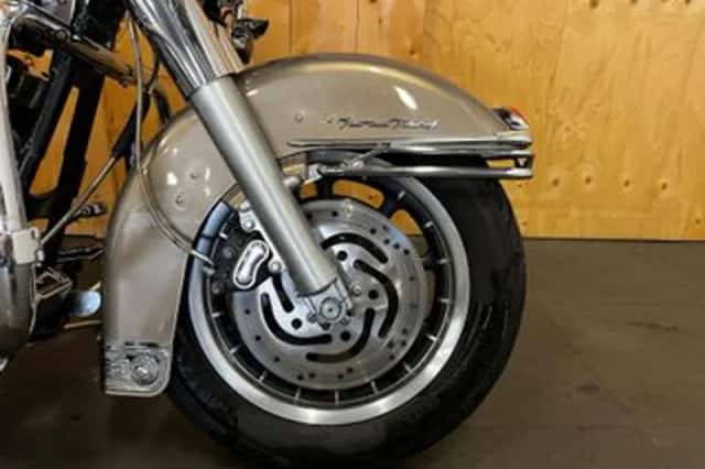 Harley-Davidson Road King (2005) thumbnail 3