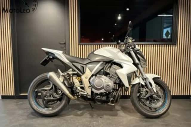 Honda CB1000R (2010) thumbnail 1