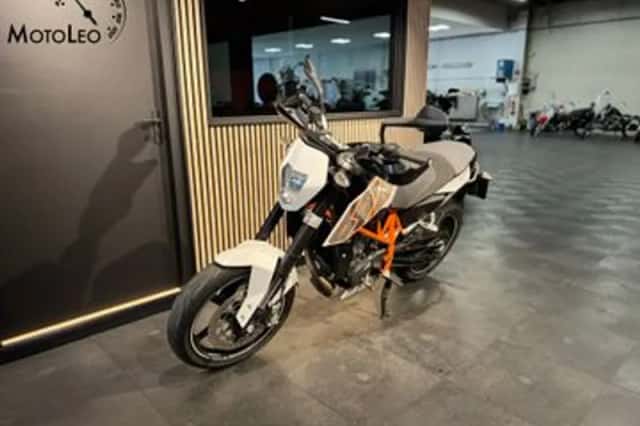 KTM 690 Duke (2012) thumbnail 4
