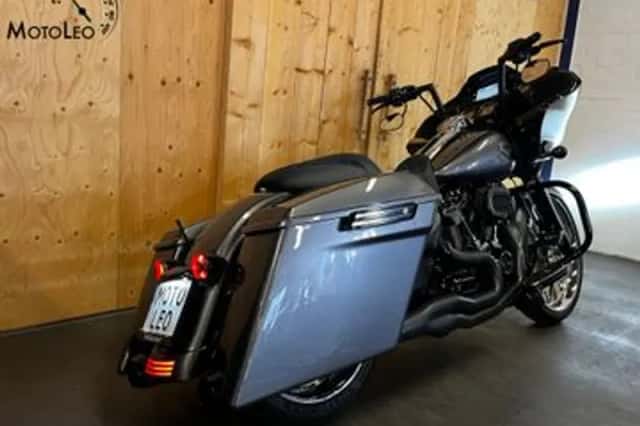 Harley-Davidson Road Glide Custom (2020) thumbnail 4