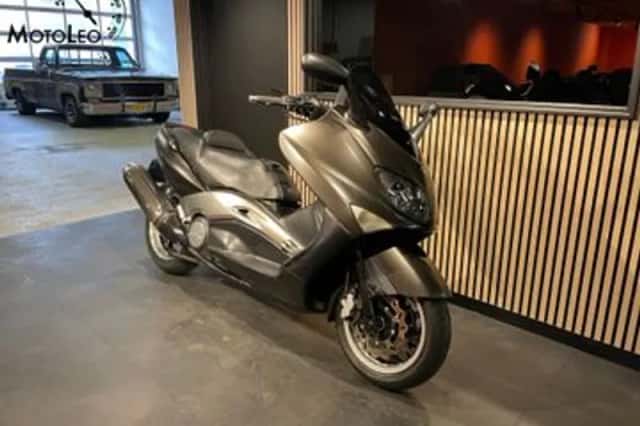 Yamaha XP 500 T MAX (2007) thumbnail 3