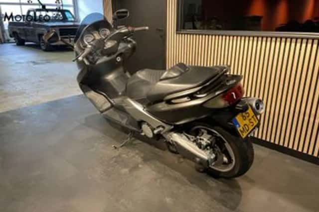 Yamaha XP 500 T MAX (2007) thumbnail 6