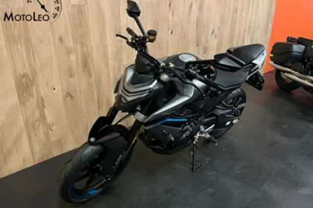 CFMoto 450NK (2026) thumbnail 4