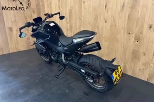 CFMoto 800NK (2025) thumbnail 6