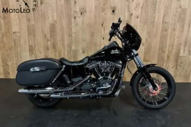 Harley-Davidson Street Bob (2015) thumbnail 1