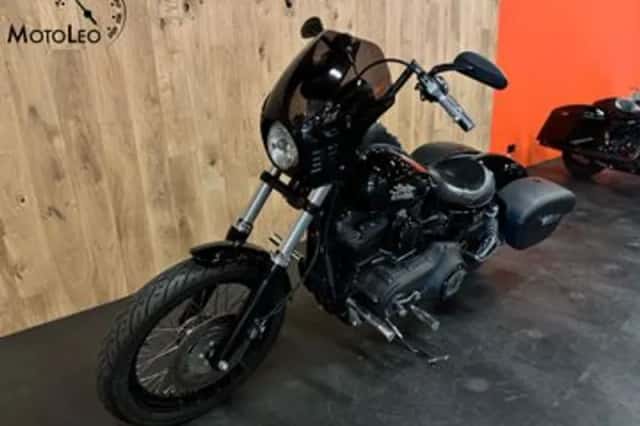 Harley-Davidson Street Bob (2015) thumbnail 4