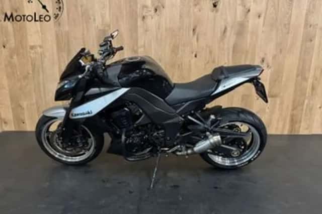 Kawasaki Z1000 (2010) thumbnail 5