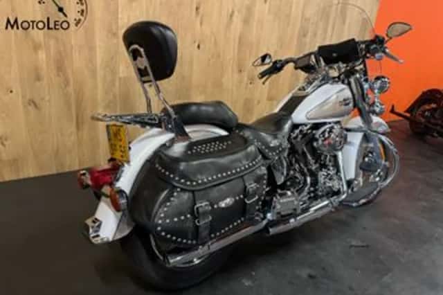 Harley-Davidson Heritage Softail Classic (2008) thumbnail 3