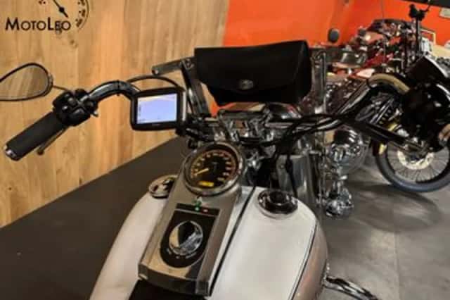 Harley-Davidson Heritage Softail Classic (2008) thumbnail 4