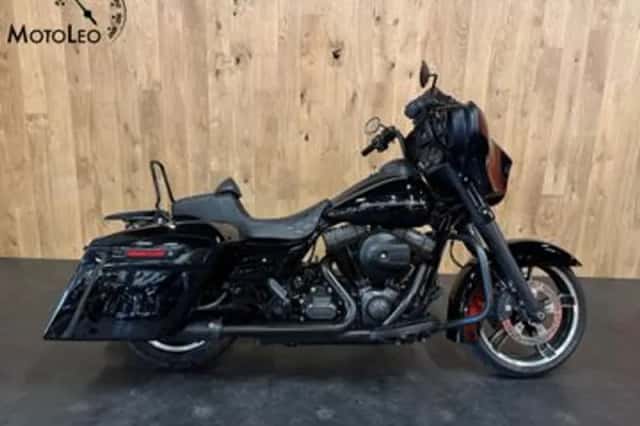 Harley-Davidson Street Glide (2014) thumbnail 1