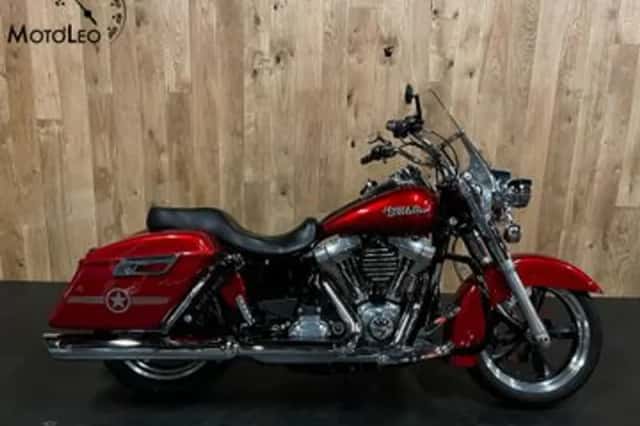 Harley-Davidson Switchback FLD Dyna (2012) thumbnail 1