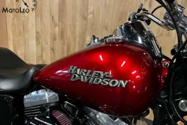 Harley-Davidson Switchback FLD Dyna (2012) thumbnail 3