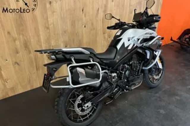 CFMoto 800 MT (2026) thumbnail 2
