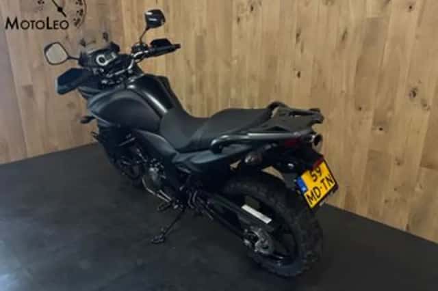 Suzuki V-Strom (2014) thumbnail 6