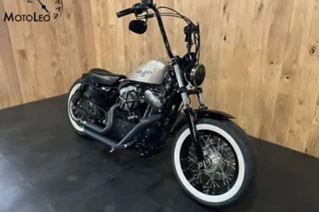 Harley-Davidson Sportster Forty Eight (2012) thumbnail 3