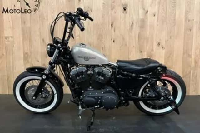 Harley-Davidson Sportster Forty Eight (2012) thumbnail 5
