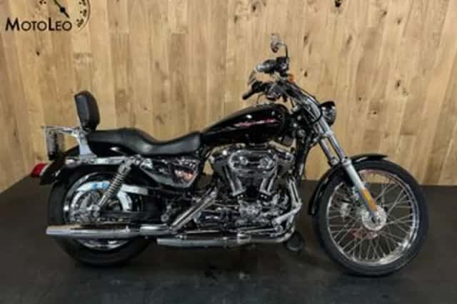 Harley-Davidson Sportster (2004) thumbnail 1