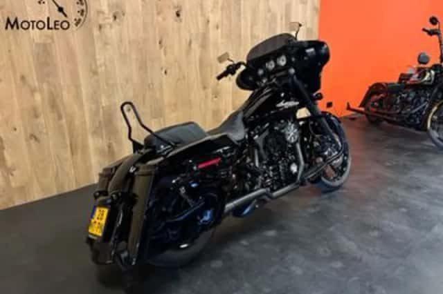 Harley-Davidson Street Glide (2012) thumbnail 2