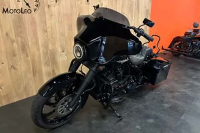 Harley-Davidson Street Glide (2012) thumbnail 4