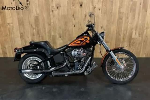 Harley-Davidson Night Train (2002) thumbnail 1