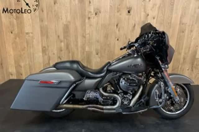 Harley-Davidson Street Glide Special (2016) thumbnail 1
