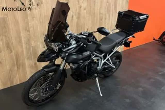 Triumph Tiger 800 XC (2011) thumbnail 4