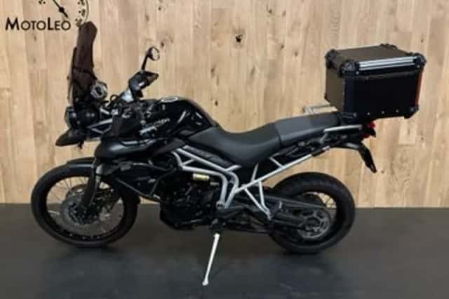 Triumph Tiger 800 XC (2011) thumbnail 5