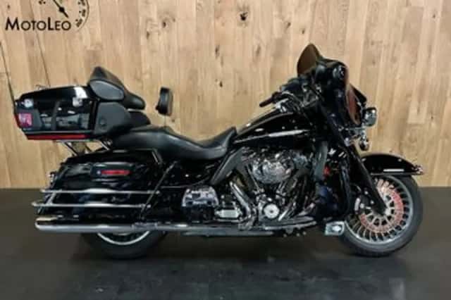 Harley-Davidson Electra Glide (2011) thumbnail 1