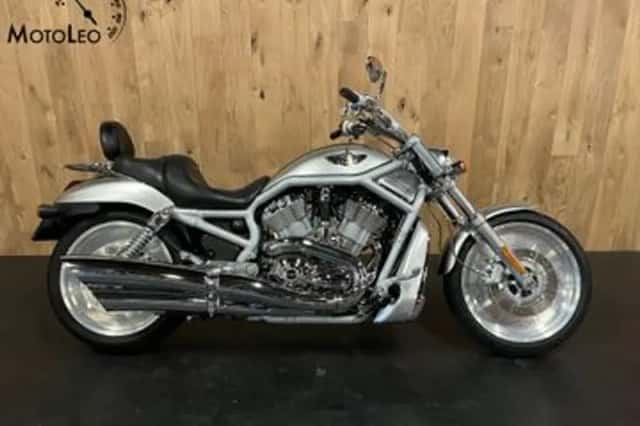Harley-Davidson V-Rod (2003) thumbnail 1