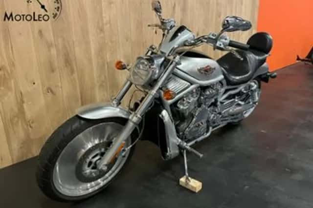 Harley-Davidson V-Rod (2003) thumbnail 4