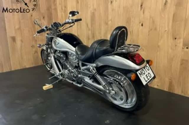 Harley-Davidson V-Rod (2003) thumbnail 6