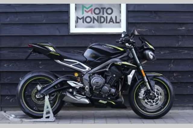 TRIUMPH STREET TRIPLE 765 RS (2020) thumbnail 1