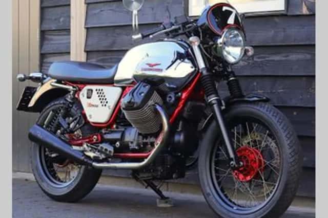 MOTO GUZZI V 7 RACER (2013) thumbnail 4