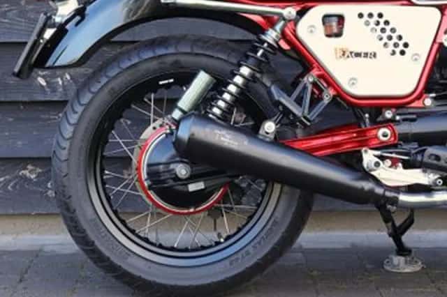 MOTO GUZZI V 7 RACER (2013) thumbnail 6