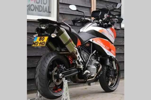 KTM 990 SUPERMOTO T (2009) thumbnail 5