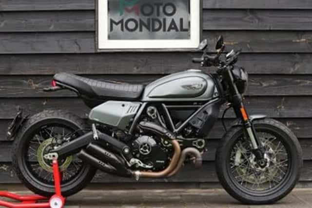 DUCATI SCRAMBLER NIGHTSHIFT (2021) thumbnail 1