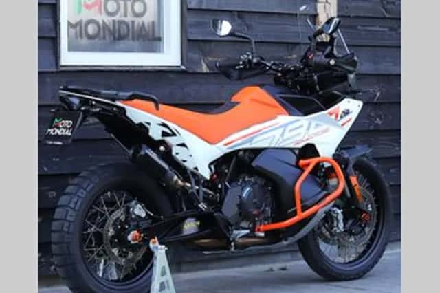 KTM 790 Adventure (2025) thumbnail 2