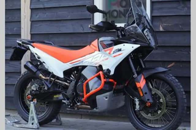 KTM 790 Adventure (2025) thumbnail 3