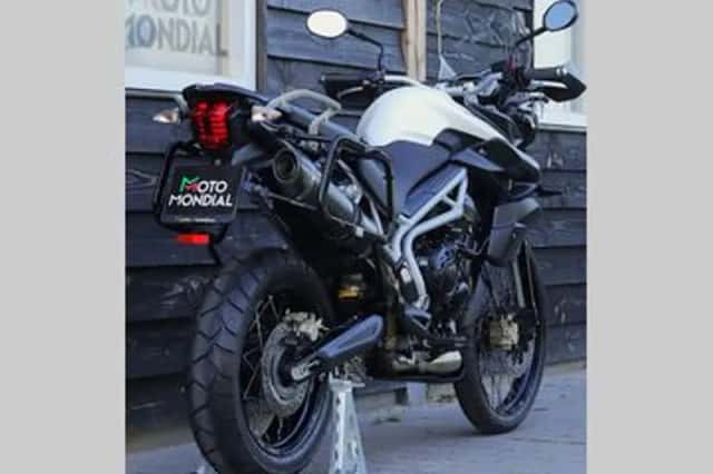 Triumph Tiger 800 XC (2011) thumbnail 6