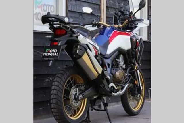 Honda CRF 1000 L Africa Twin (2016) thumbnail 5