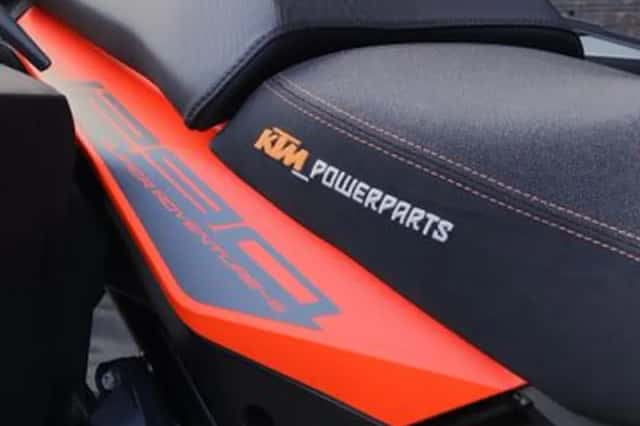 KTM 1290 Super Adventure (2019) thumbnail 3