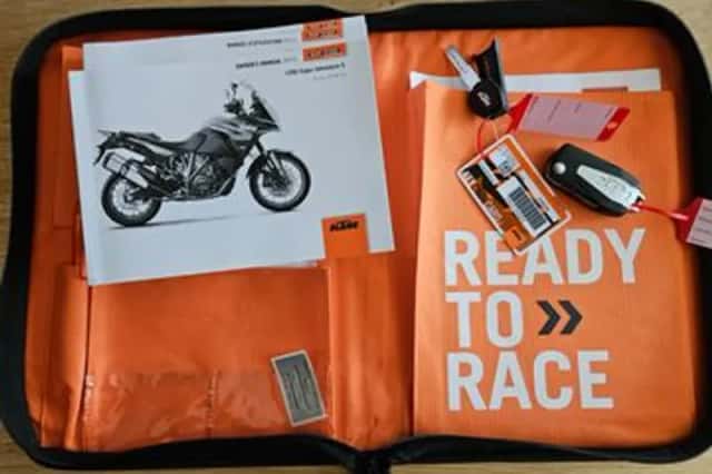 KTM 1290 Super Adventure (2019) thumbnail 4