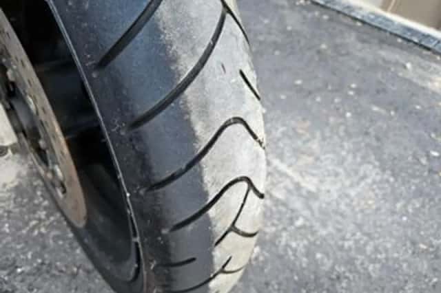 Yamaha FZS 1000 Fazer (2002) thumbnail 4