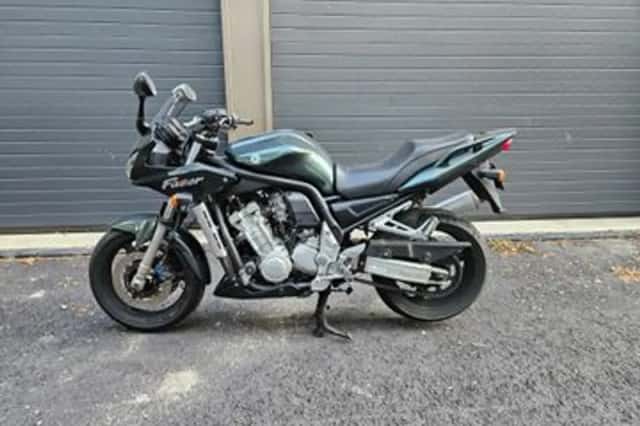 Yamaha FZS 1000 Fazer (2002) thumbnail 6
