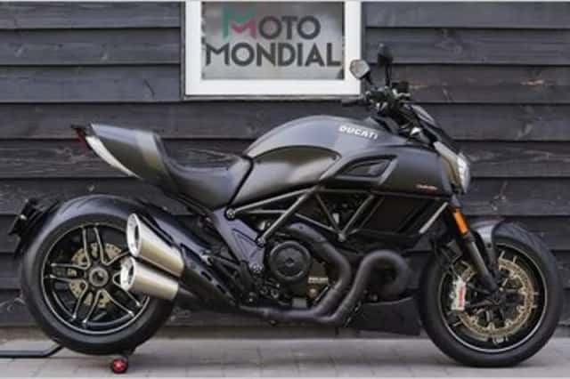 Ducati Diavel (2018) thumbnail 1