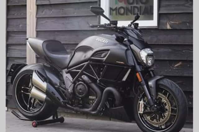 Ducati Diavel (2018) thumbnail 3