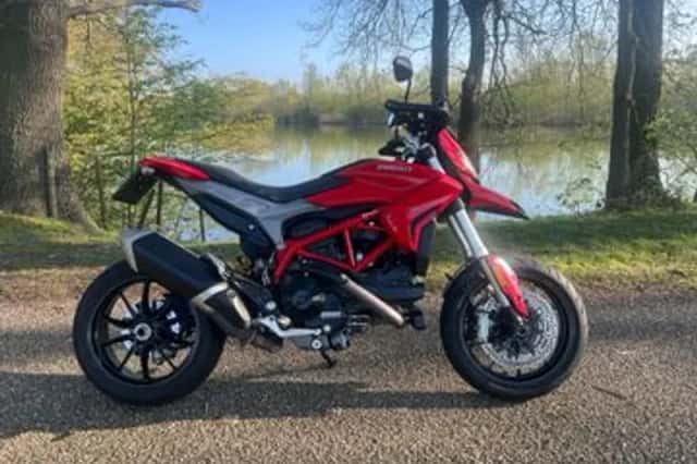 Ducati Hypermotard 939 (2018) thumbnail 3