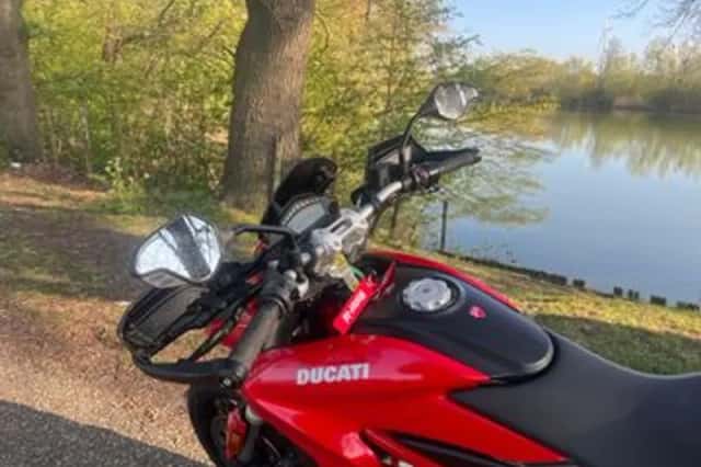 Ducati Hypermotard 939 (2018) thumbnail 5
